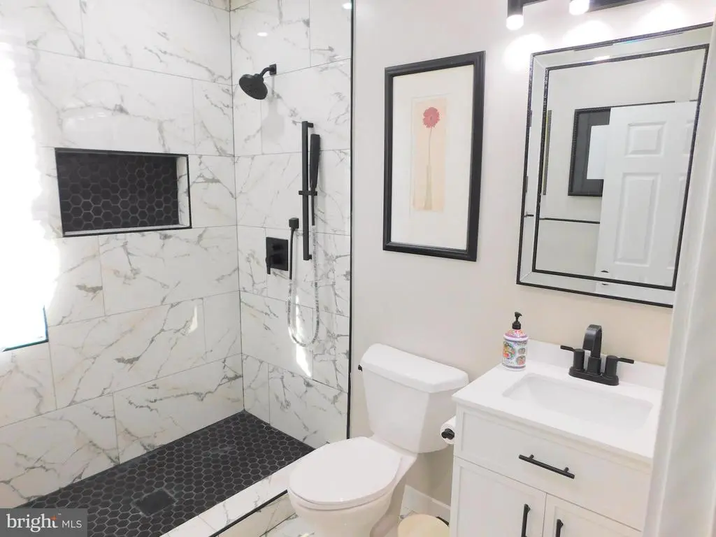 24 53rd Pl Se, WASHINGTON