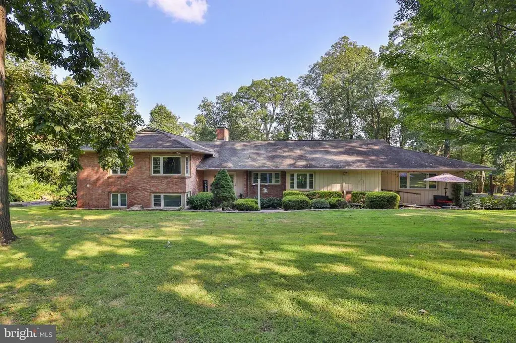 1323 N Ridge Rd, PERKASIE