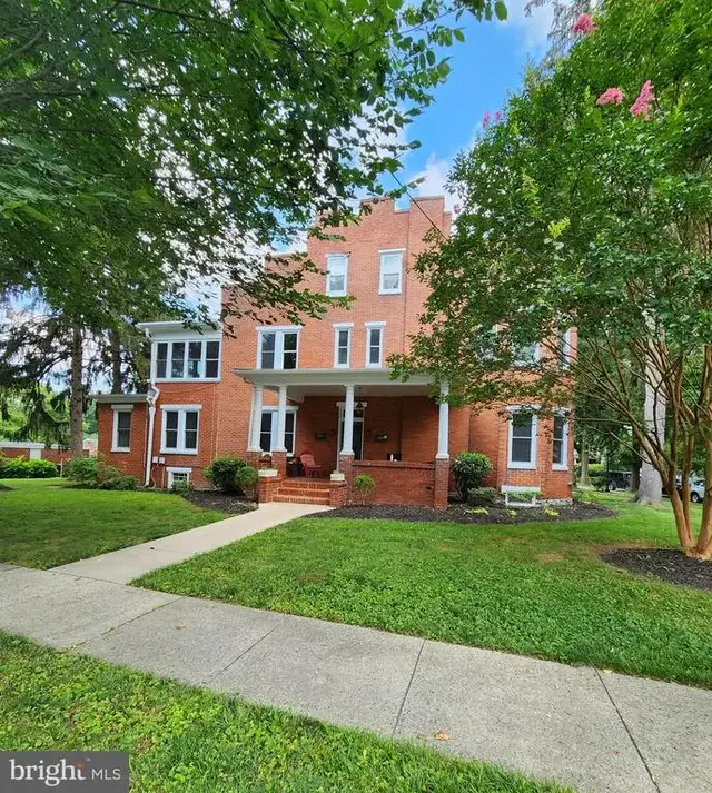 323 N College Parkway #2, Frederick