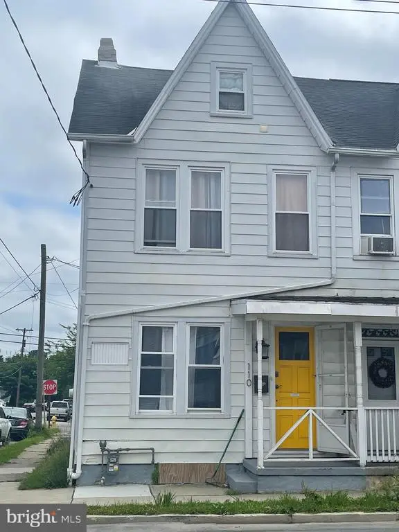 110 Heckman St, PHILLIPSBURG