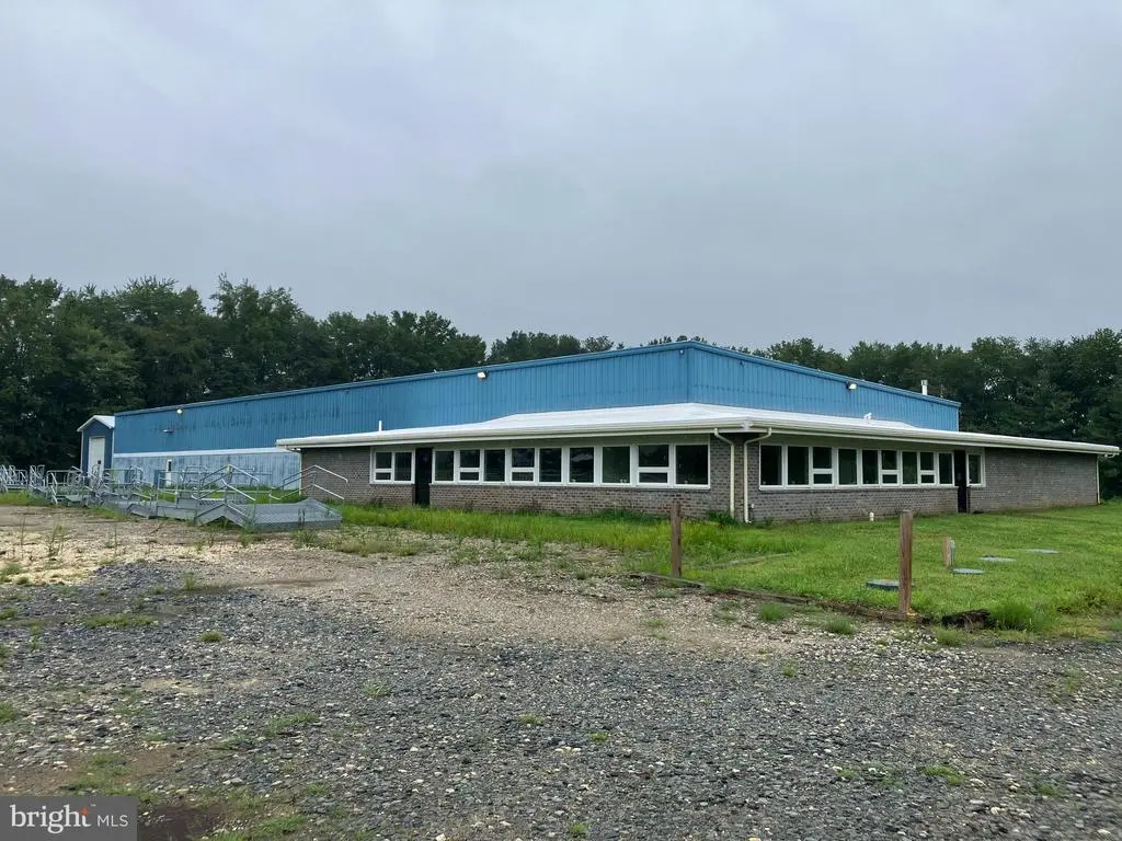 31850 Millington Rd, MILLINGTON