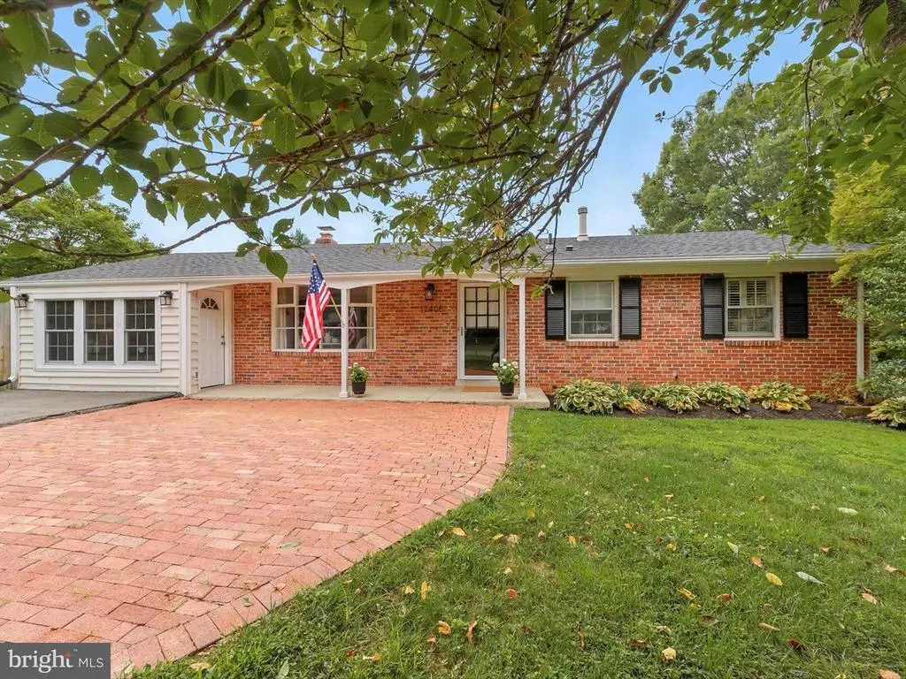 17405 Park Mill Dr, Derwood