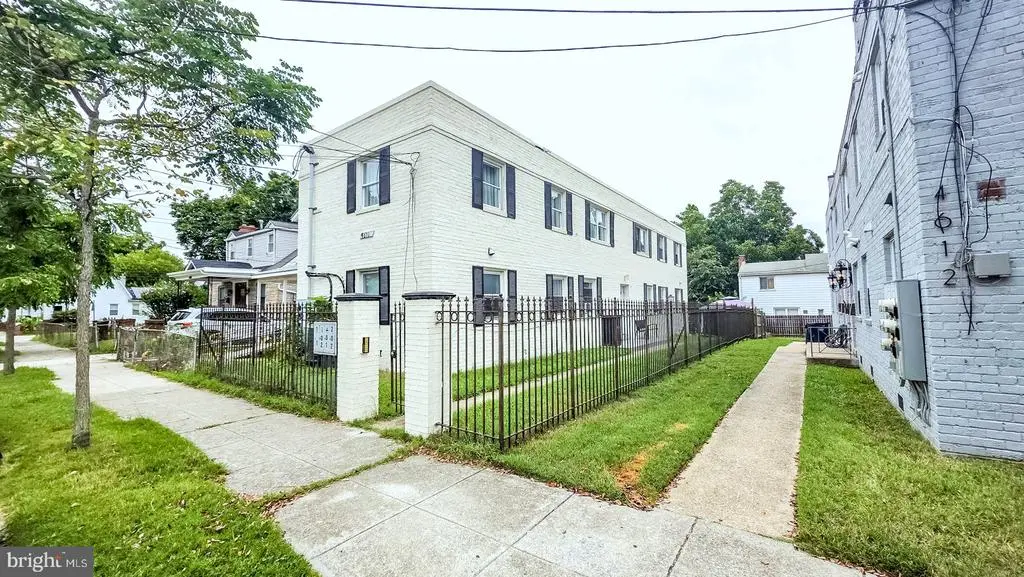 4610 Kane Pl Ne #201, WASHINGTON