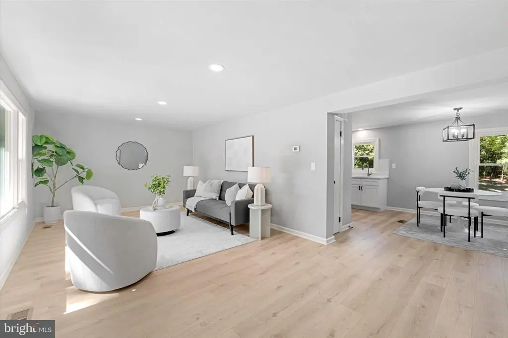 6569 Marshall Rd, St Leonard