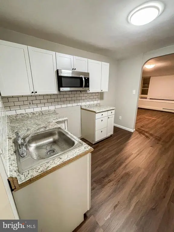 539 Glenview St #1st Fl, PHILADELPHIA