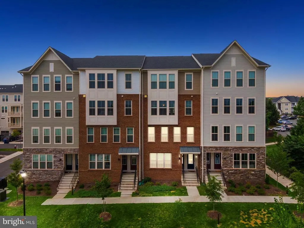 1008 Galena Ter Ne, LEESBURG