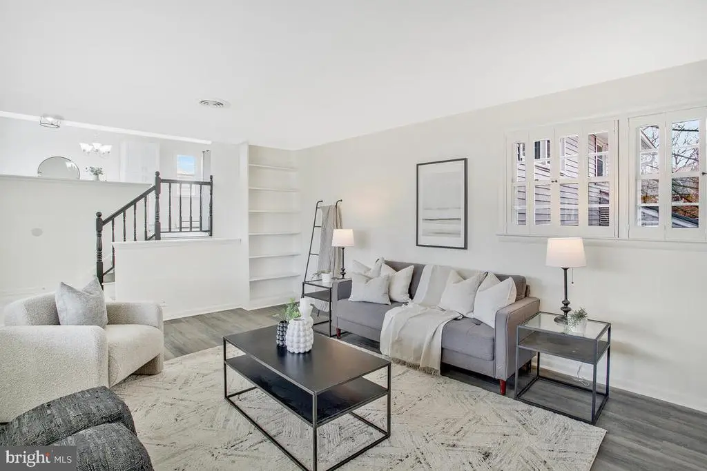 5917 Linthicum Ln, Linthicum Heights