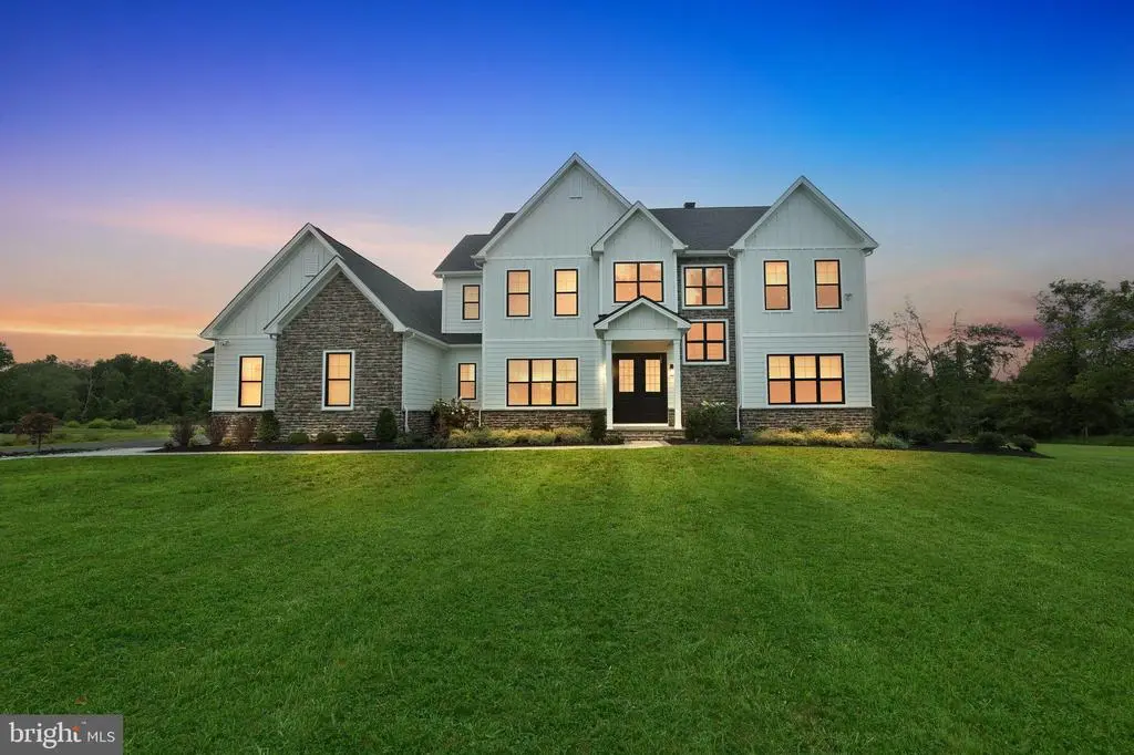 6934 Greene Meadow Ln, NEW HOPE