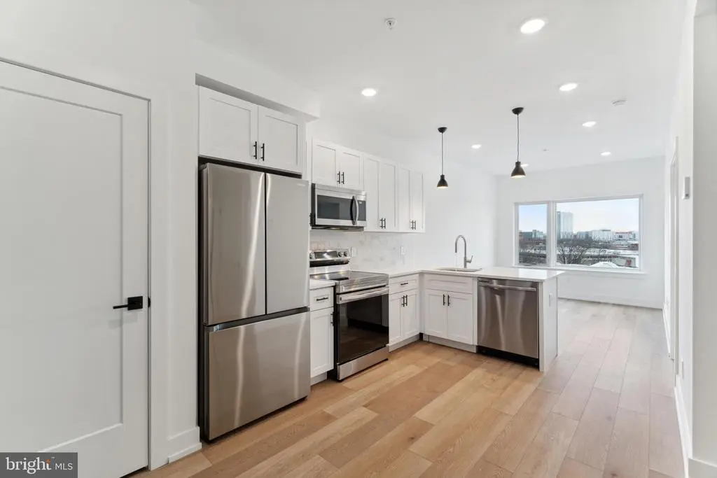 901 Leland St #1 Bedroom, PHILADELPHIA