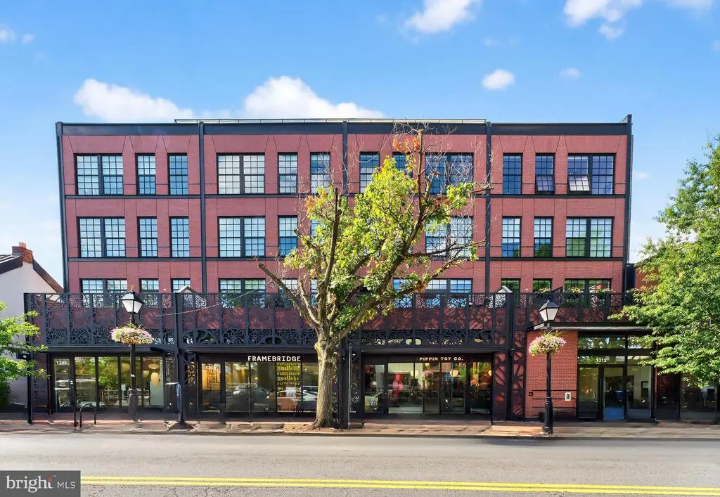 1312 King Street #210, ALEXANDRIA