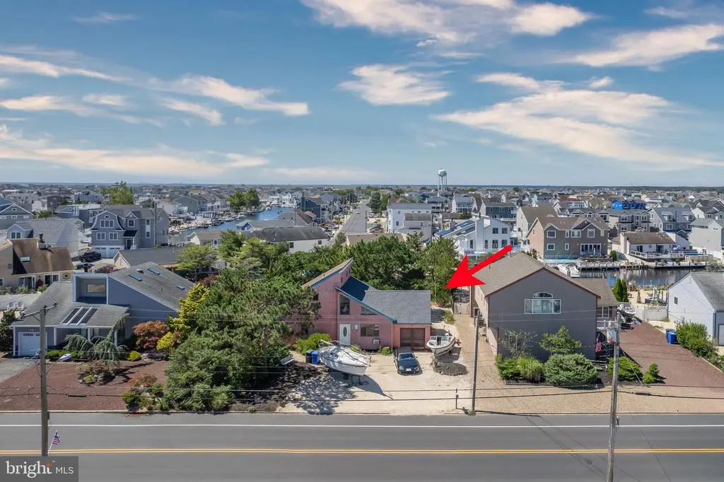 947 Jennifer Ln, MANAHAWKIN