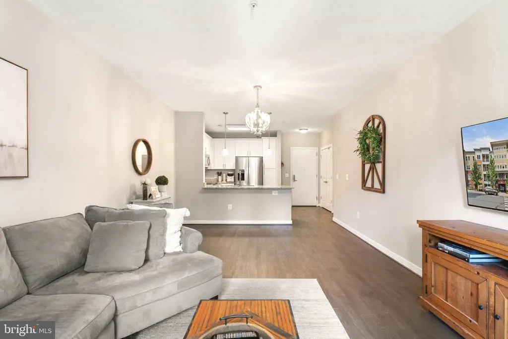 9450 Silver King Ct #308, Fairfax