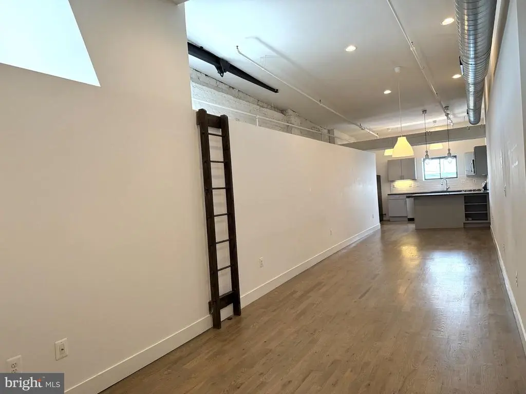 2620-2026 Martha St #301, PHILADELPHIA