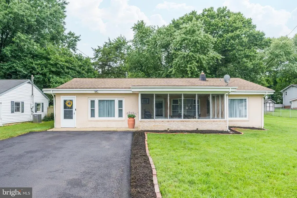 1477 Carpenters Point Rd, Perryville