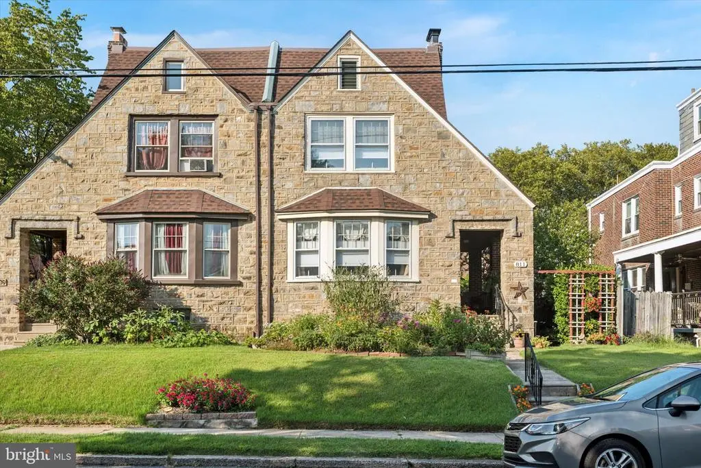 811 Knorr St, PHILADELPHIA