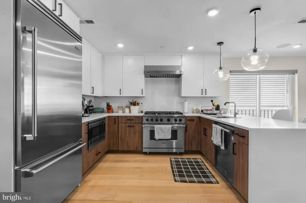 750 N 19th St #e, PHILADELPHIA