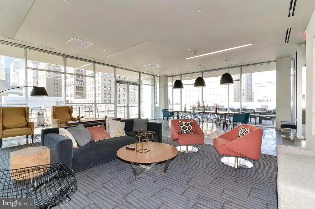 1125 Sansom St #2b-404, PHILADELPHIA