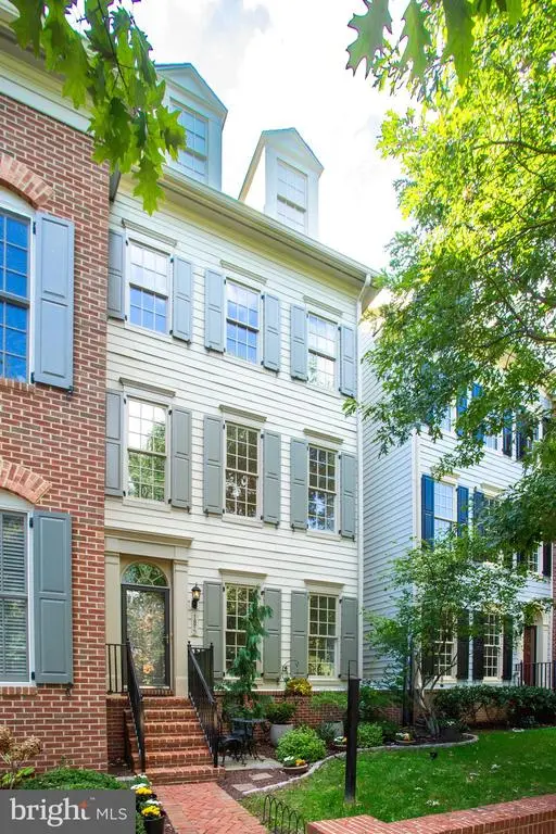 1852 Carpenter Rd, ALEXANDRIA