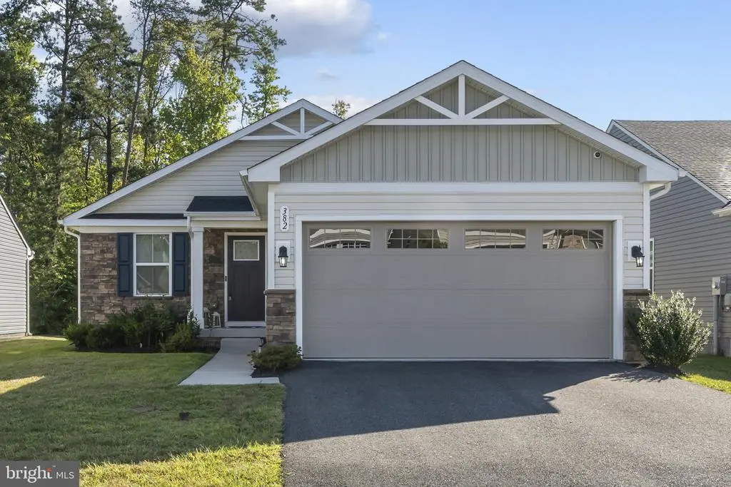 382 Charlestown Crossing Blvd, NORTH EAST