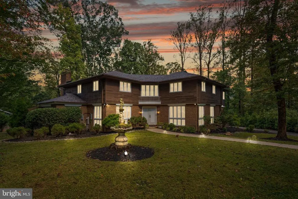 4 Bucksway Rd, Owings Mills