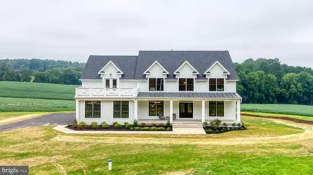 2718 Ady Rd, Forest Hill