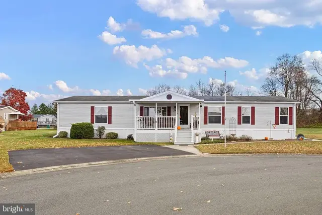 34 Adriane Ct #707, Bear