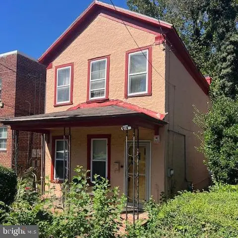 1014 48th St Ne, Washington