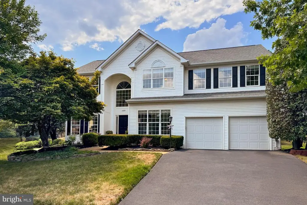 43820 Laurel Ridge Dr, ASHBURN