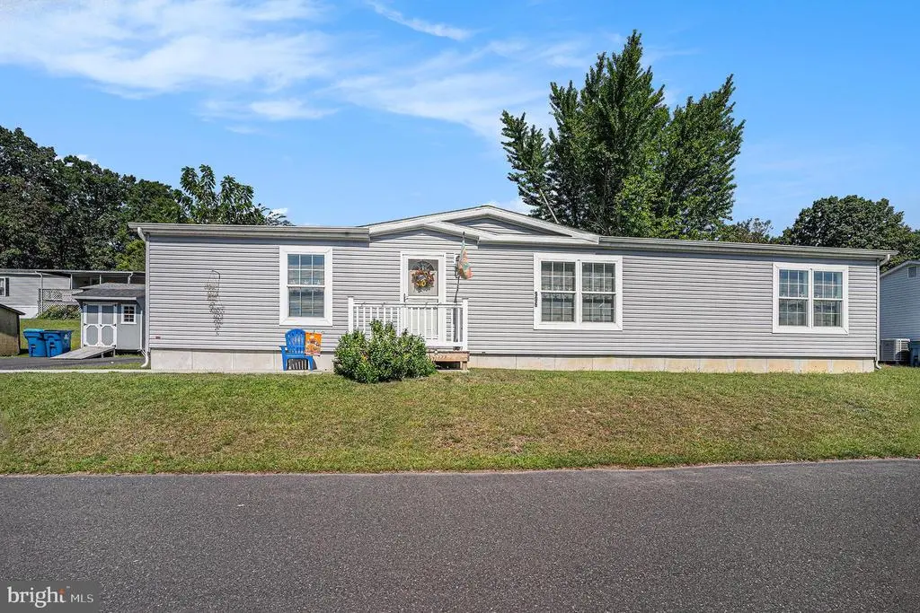 906 Lakeview Dr, GREEN LANE