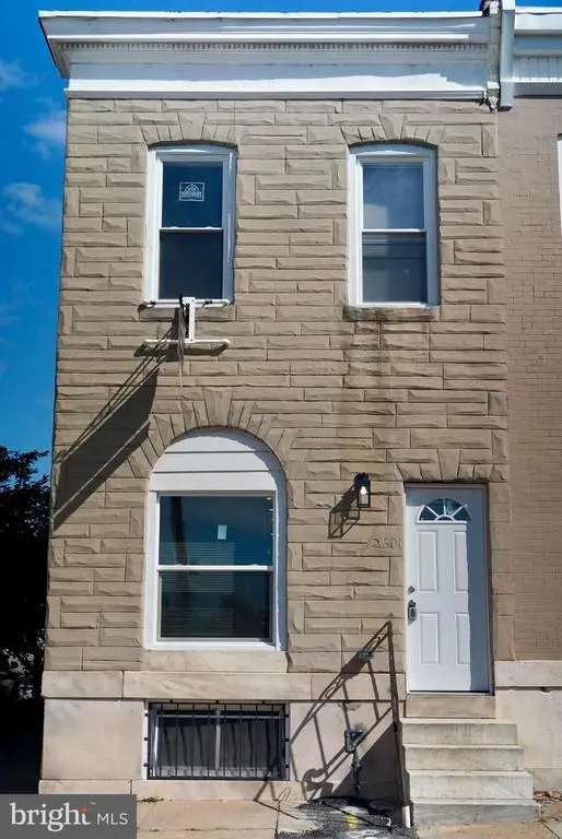 2600 E Hoffman St, Baltimore