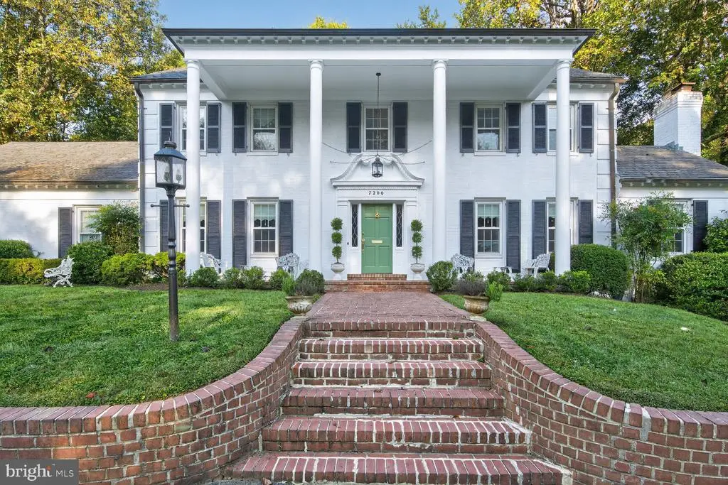 7200 Helmsdale Rd, Bethesda