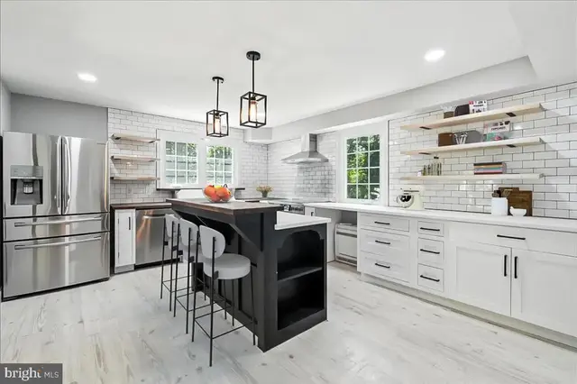 7057 Blackwell Rd, Warrenton