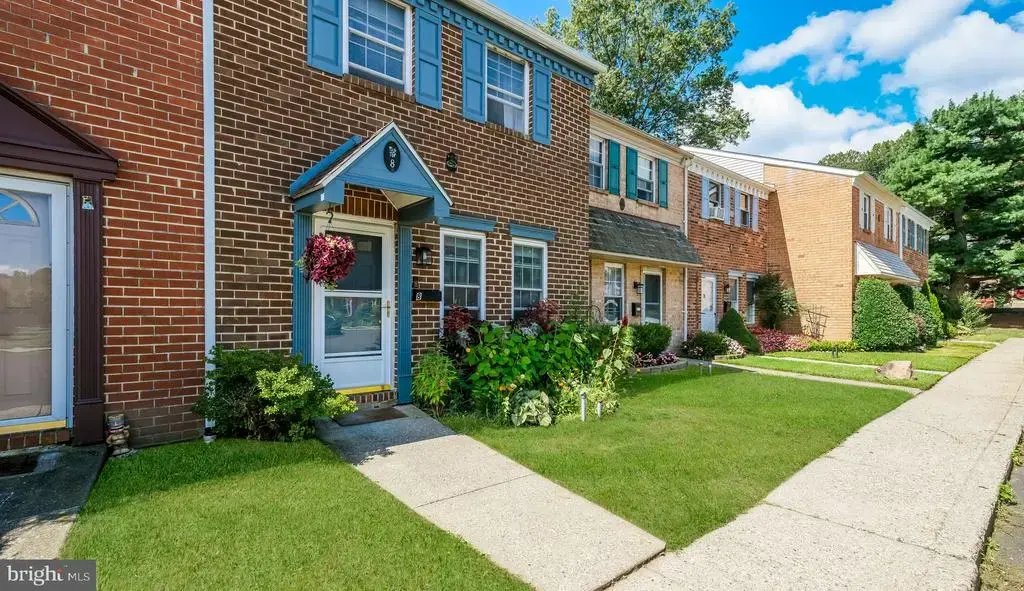 8 Providence Ave, DOYLESTOWN