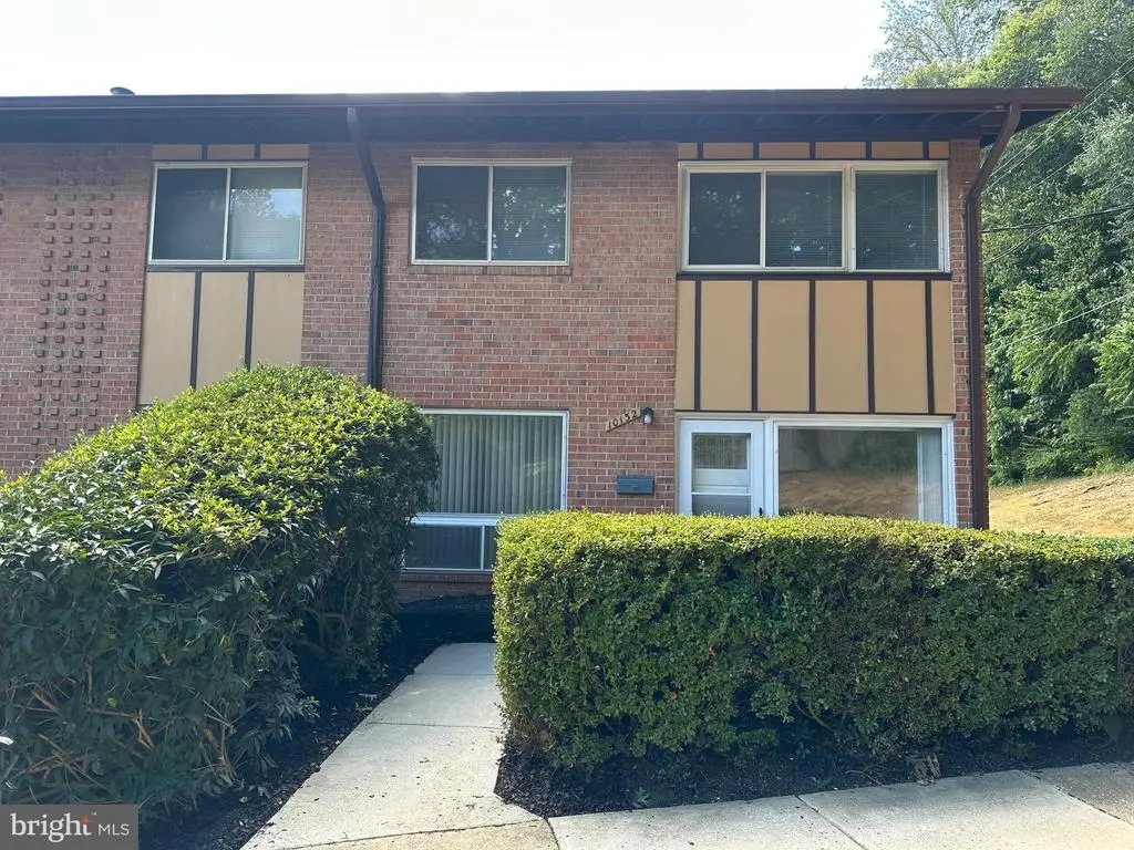 10132 Fair Woods Dr, FAIRFAX