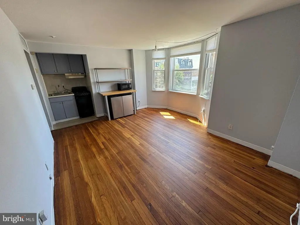 2135 Walnut St #401, PHILADELPHIA