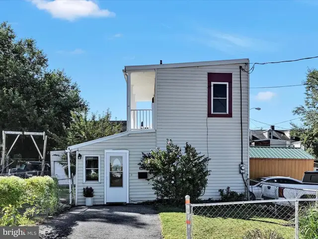458 Wallace St, York