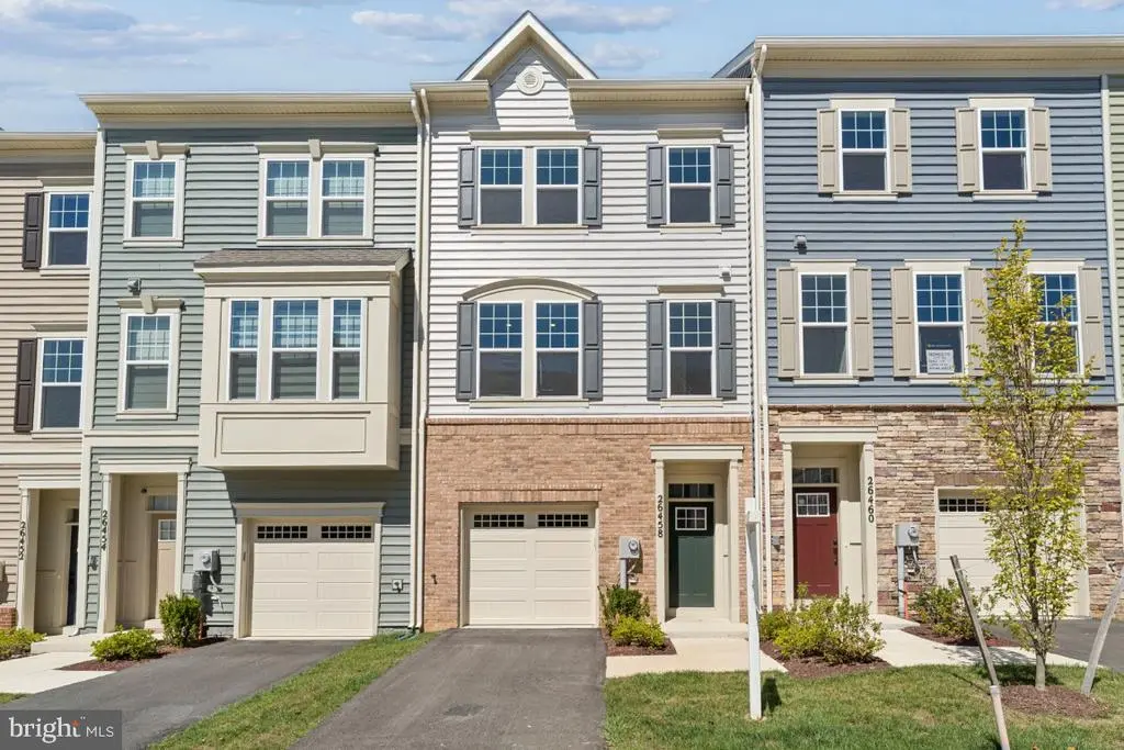 26458 Sir Jamie Ter, Damascus