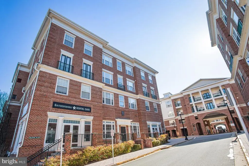 8 Granite Pl #362, GAITHERSBURG