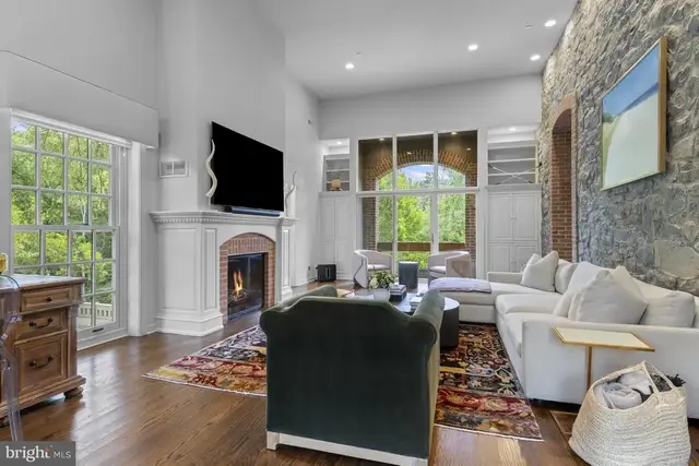13 S Rockland Falls Rd, Rockland