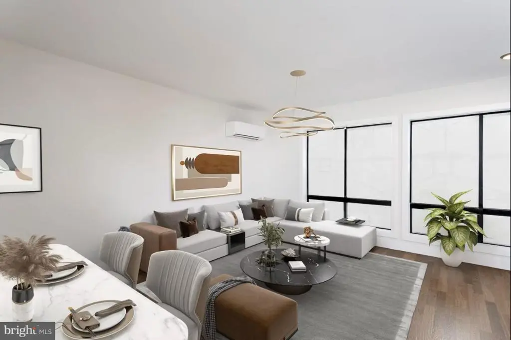 319 W Franklin St #201, Baltimore