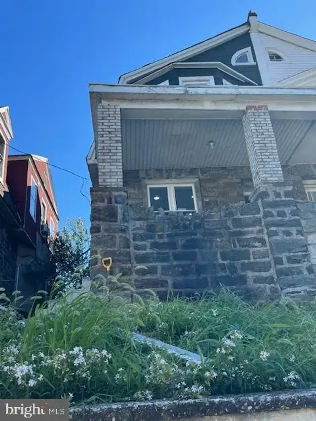 710 Main St, Darby