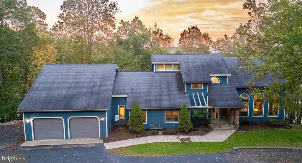 2345 Marsh Hill Rd, Mc Henry