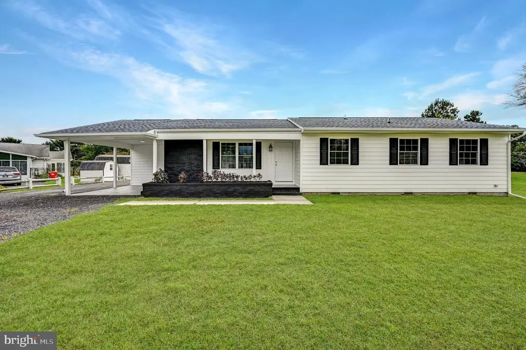 212 Lewis Dr, LAUREL