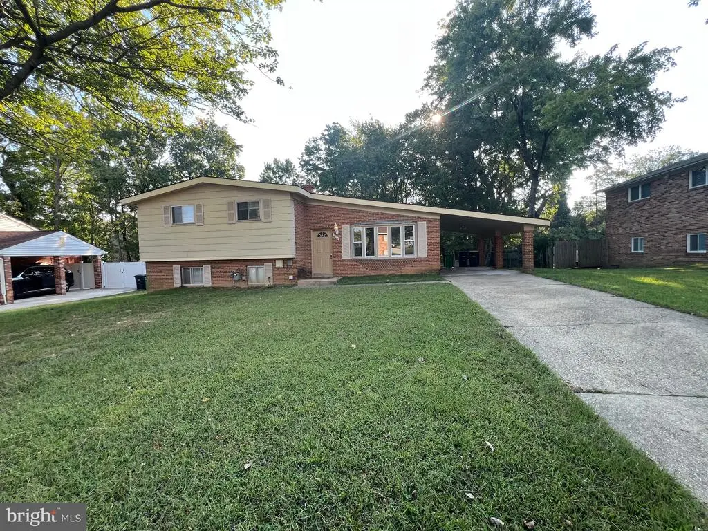 6214 Claridge Rd, Temple Hills