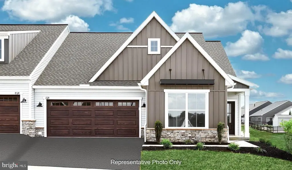 516 Stone Gate Blvd, ANNVILLE