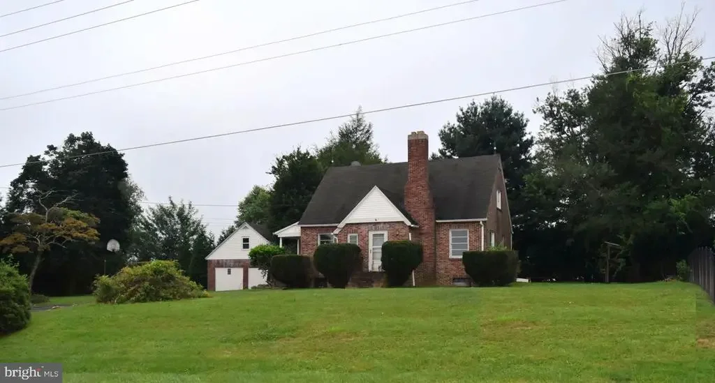 1720 Grafton Shop Rd, Forest Hill