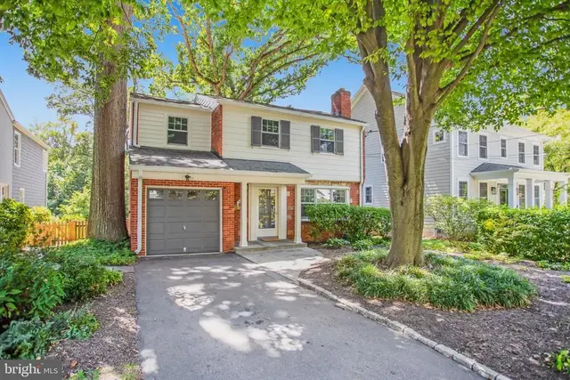 5614 Oakmont Ave, Bethesda