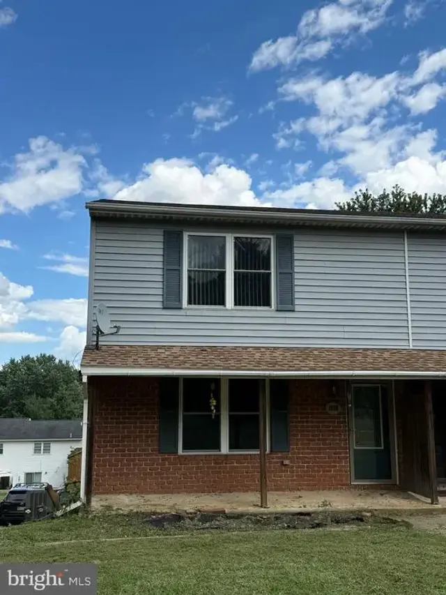 1899 Powder Mill Rd #b, York