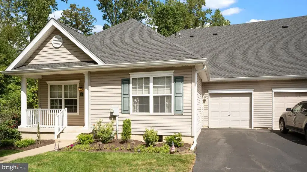 120 Liberty Dr, BENSALEM