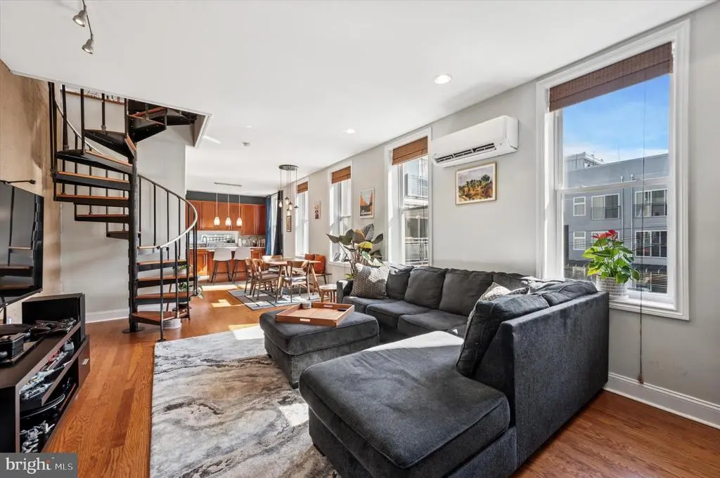 1111 Mount Vernon St #3, PHILADELPHIA